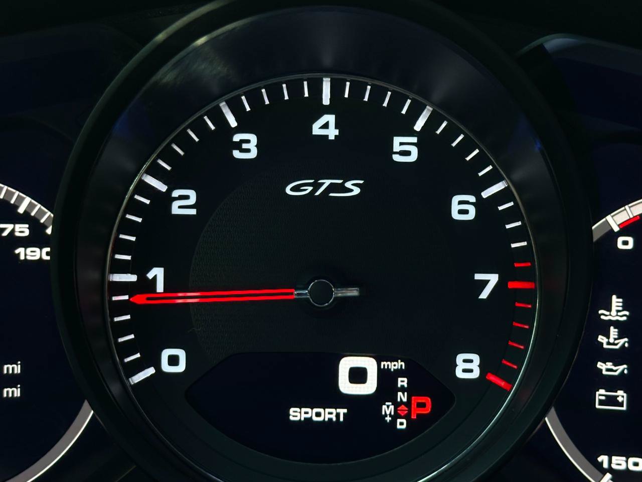 Used 2021 Porsche Cayenne GTS AWD/4WD image 14