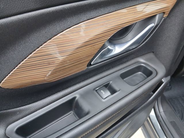 Certified 2021 GMC Terrain SLE w/ Driver Convenience Package image 18