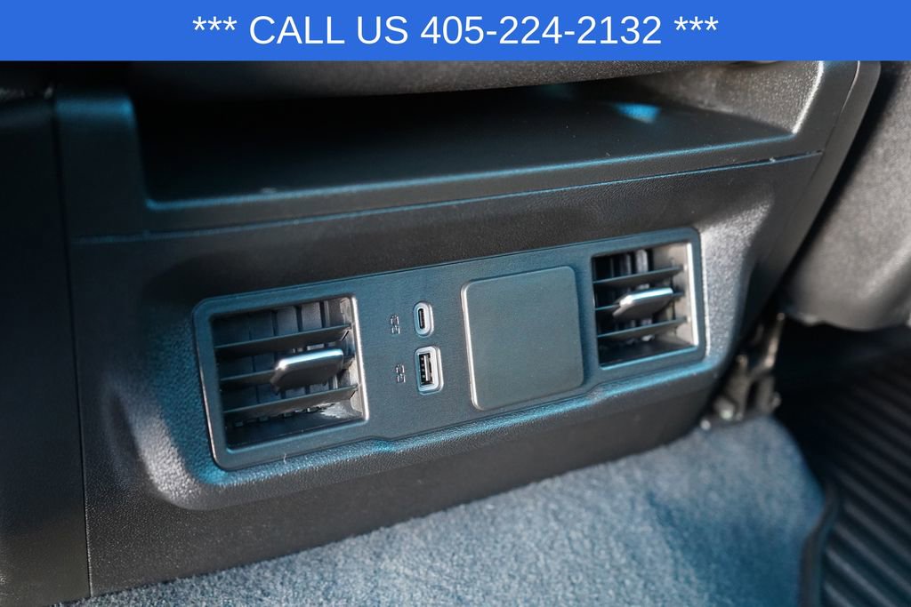 Used 2025 Chevrolet Silverado 2500 Custom w/ Custom Value Package image 31