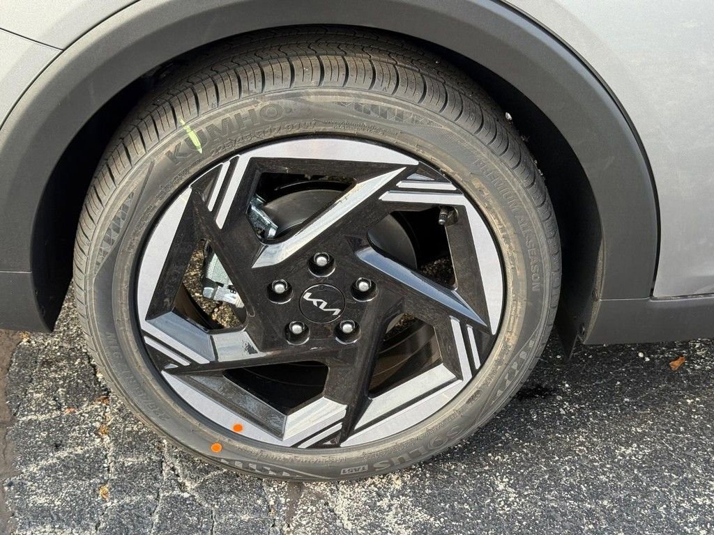 New 2025 Kia K4 EX image 4