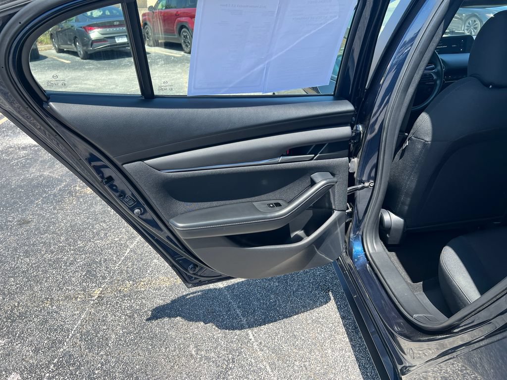 Used 2025 MAZDA MAZDA3 s FWD image 22