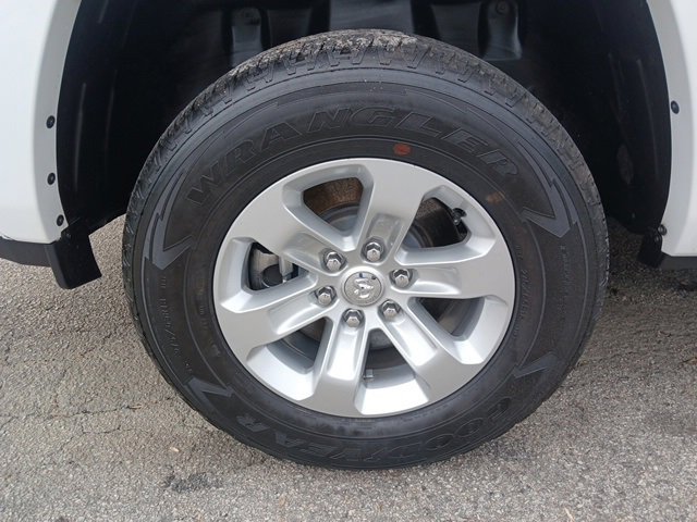 Used 2022 RAM 1500 Laramie image 61