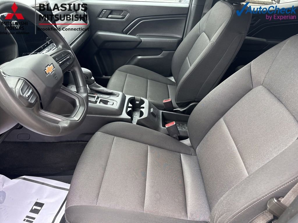 Used 2023 Chevrolet Colorado W/T RWD image 19