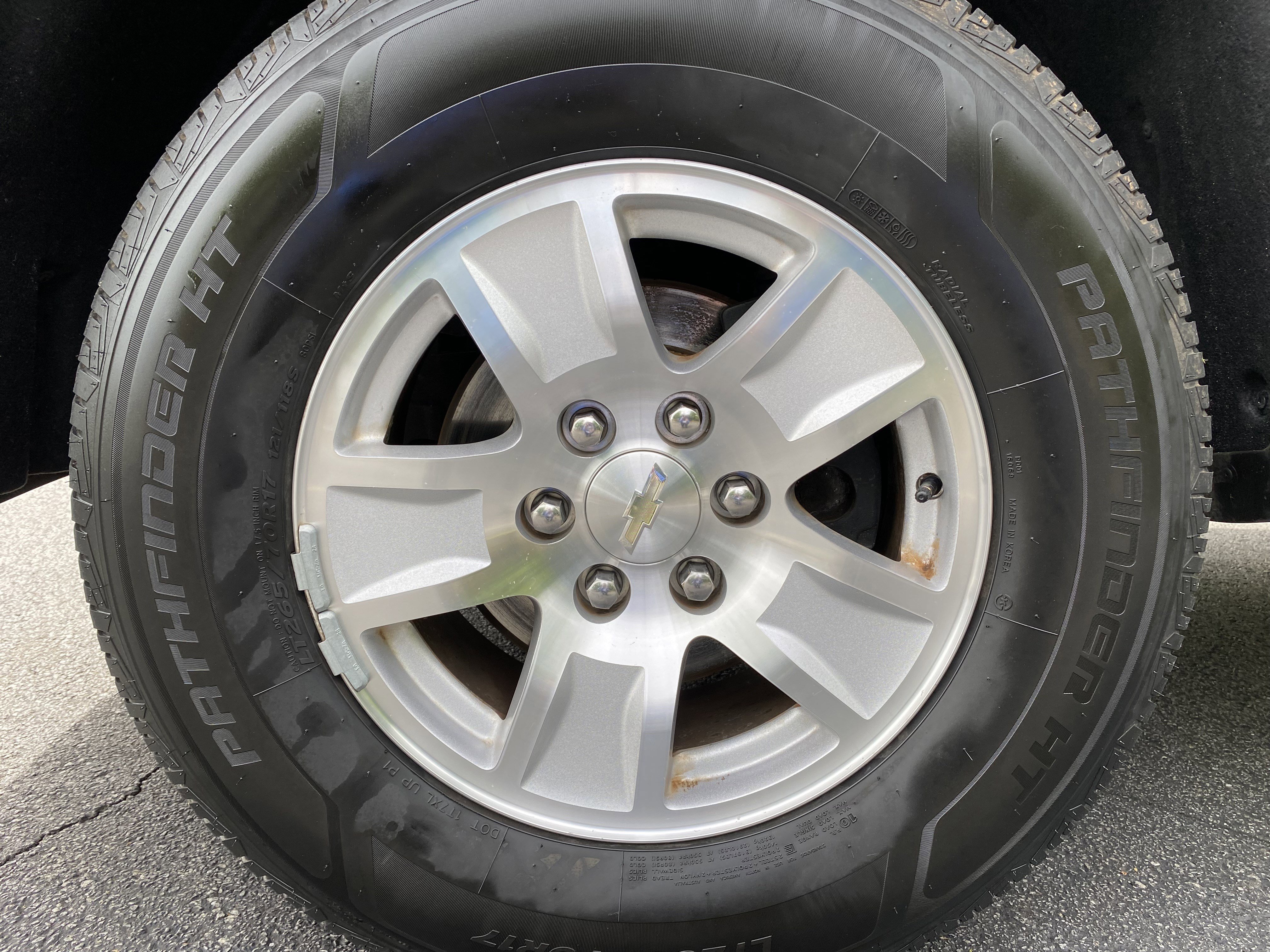 Used 2018 Chevrolet Silverado 1500 LT image 38