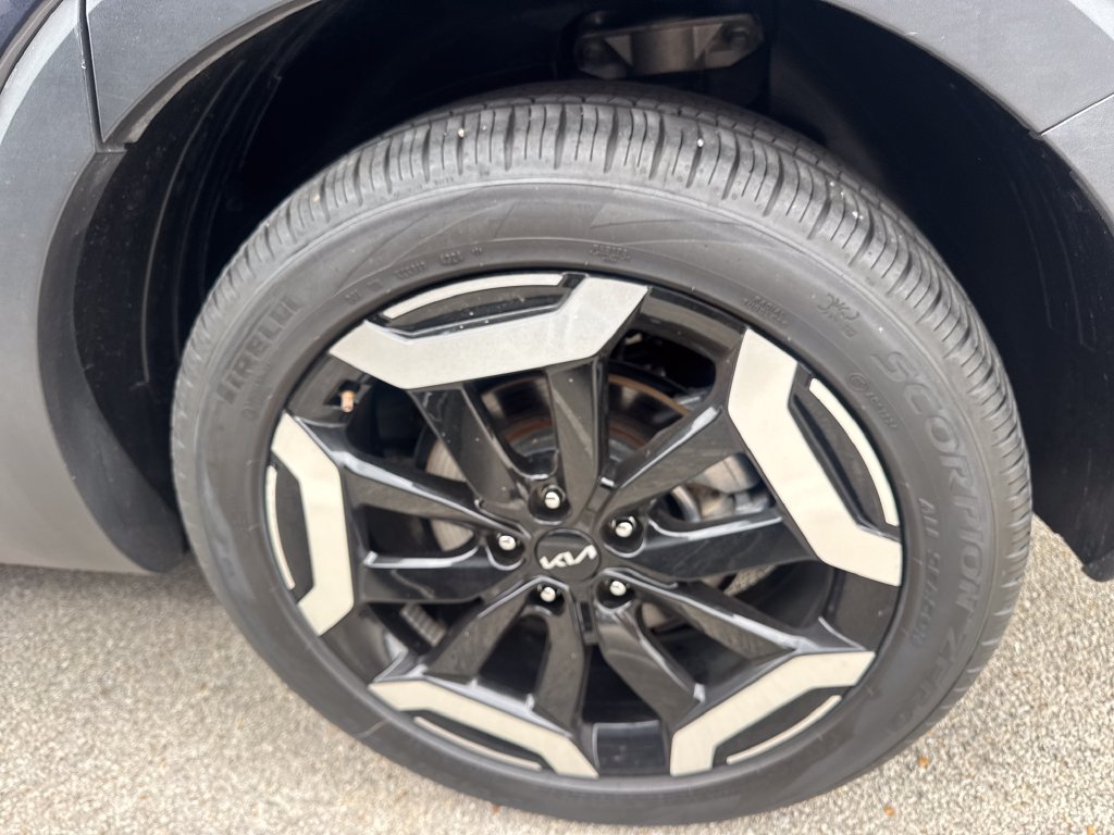 Used 2025 Kia Telluride S AWD/4WD image 8