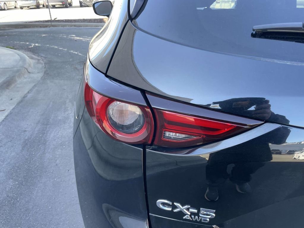 Used 2021 MAZDA CX-5 Grand Touring image 17