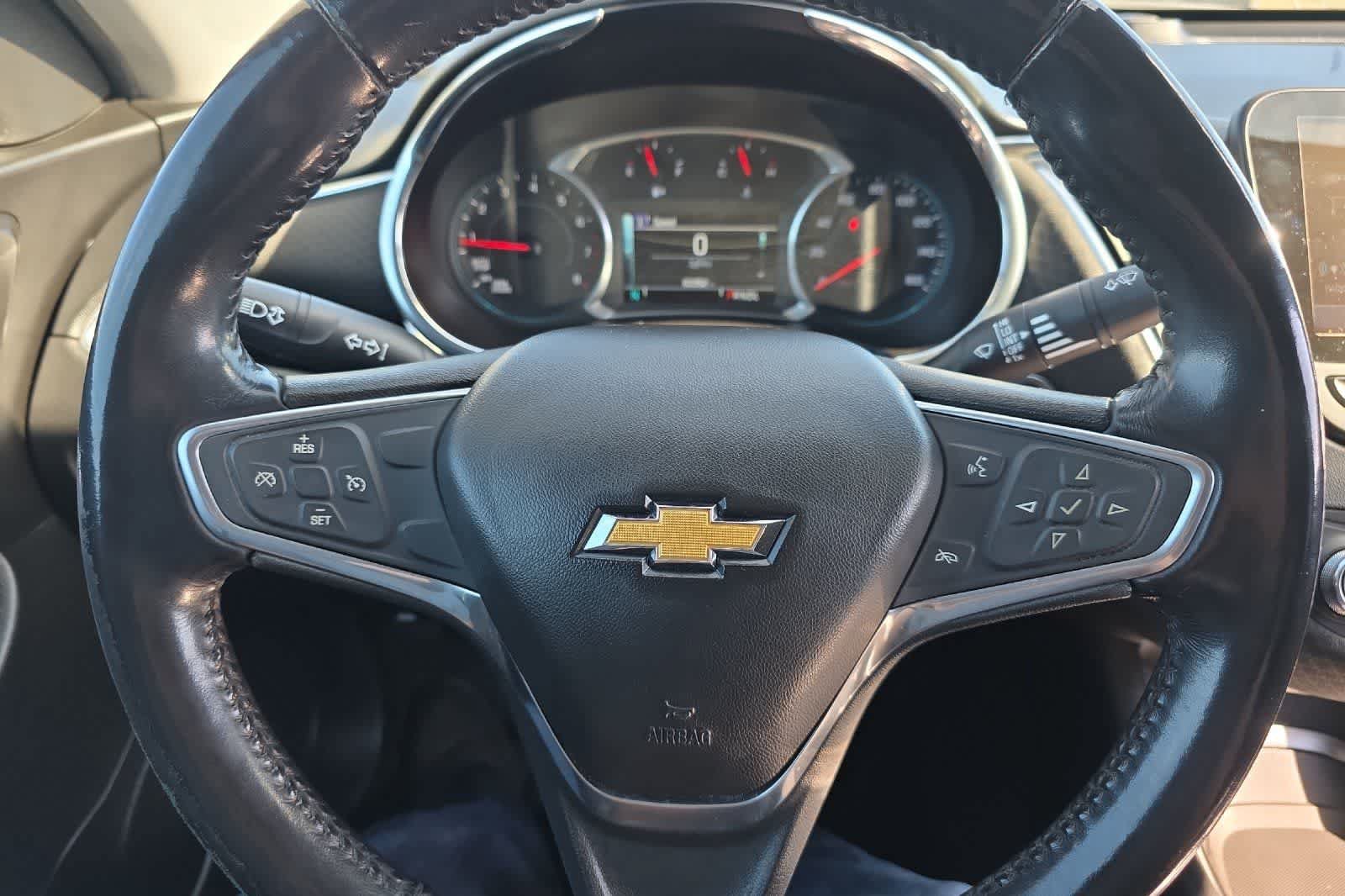 Used 2018 Chevrolet Malibu LT FWD image 23