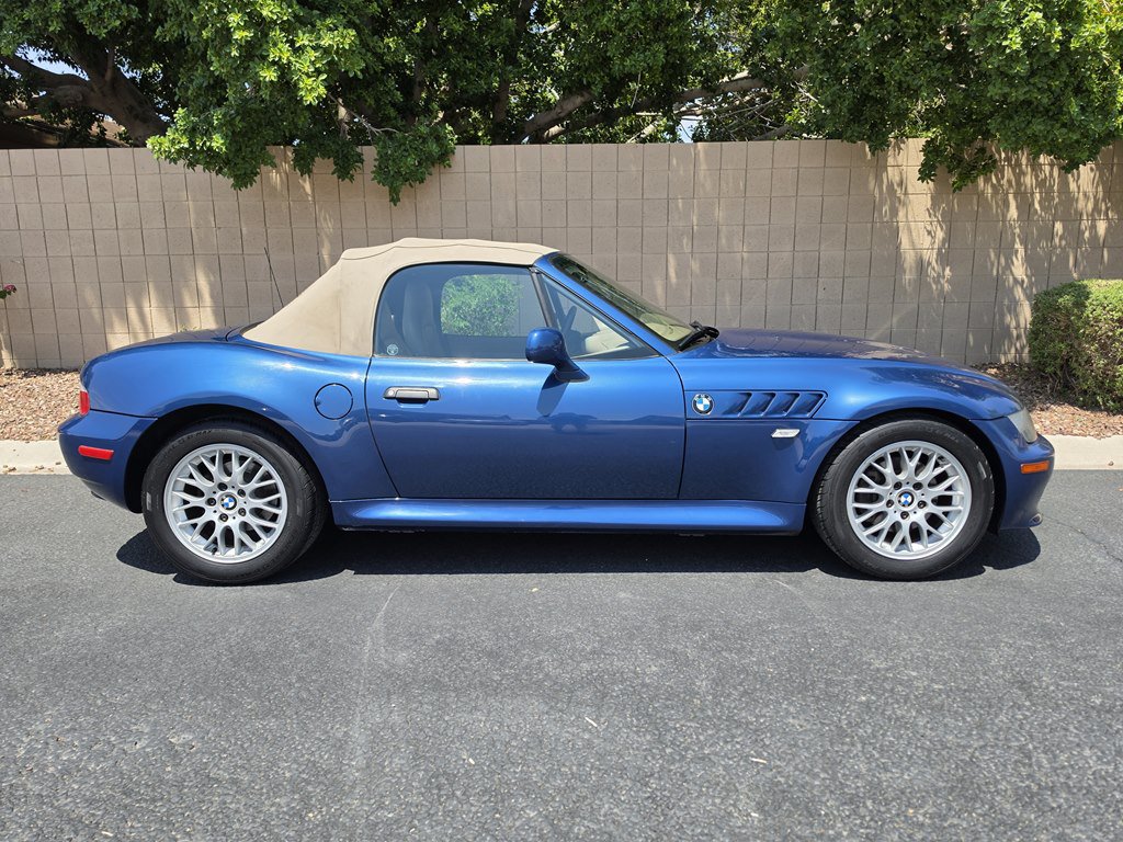 Used 2000 BMW Z3 2.8 RWD image 2