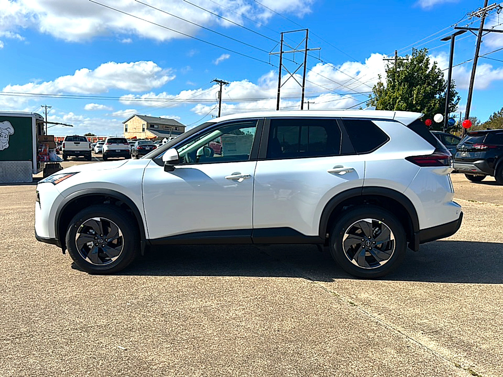 New 2026 Nissan Rogue SV FWD image 5