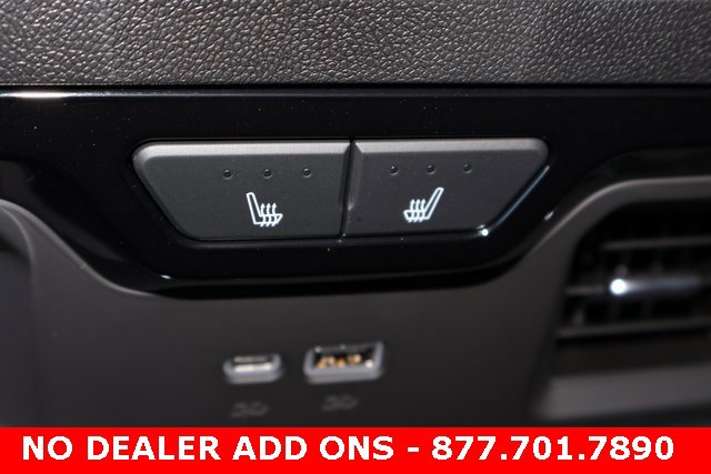 New 2025 GMC Sierra 3500 AT4 w/ Technology Package image 18