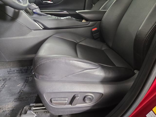 Used 2023 Toyota Venza Nightshade AWD/4WD image 30