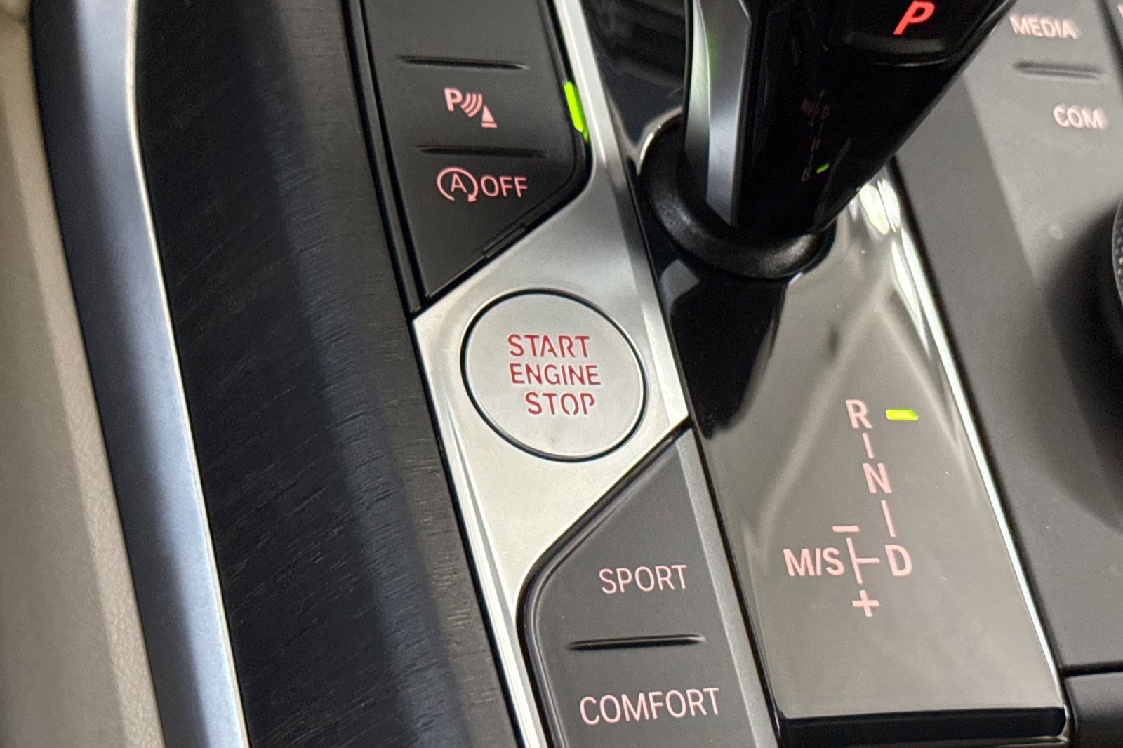 Certified 2023 BMW 430i Convertible w/ M Sport Package image 32