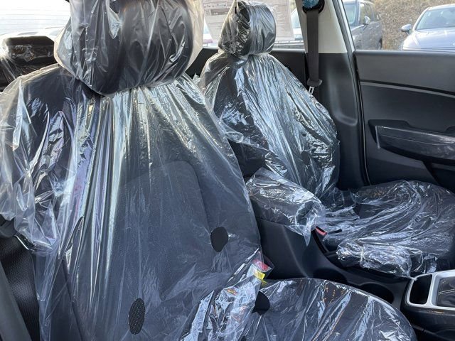 New 2026 Hyundai Venue SE image 10