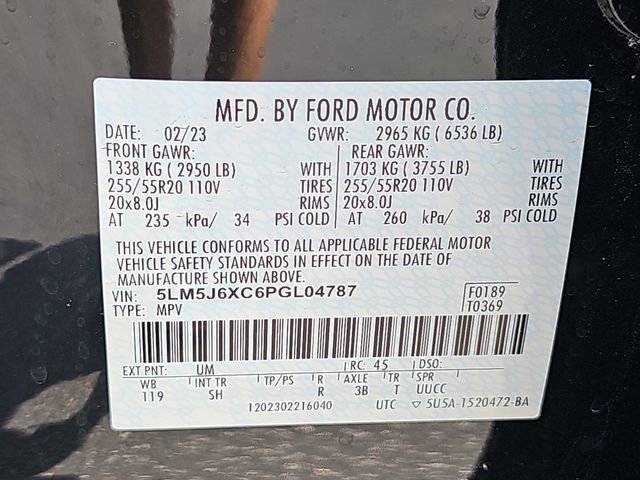 Used 2023 Lincoln Aviator AWD w/ Premium Package image 40