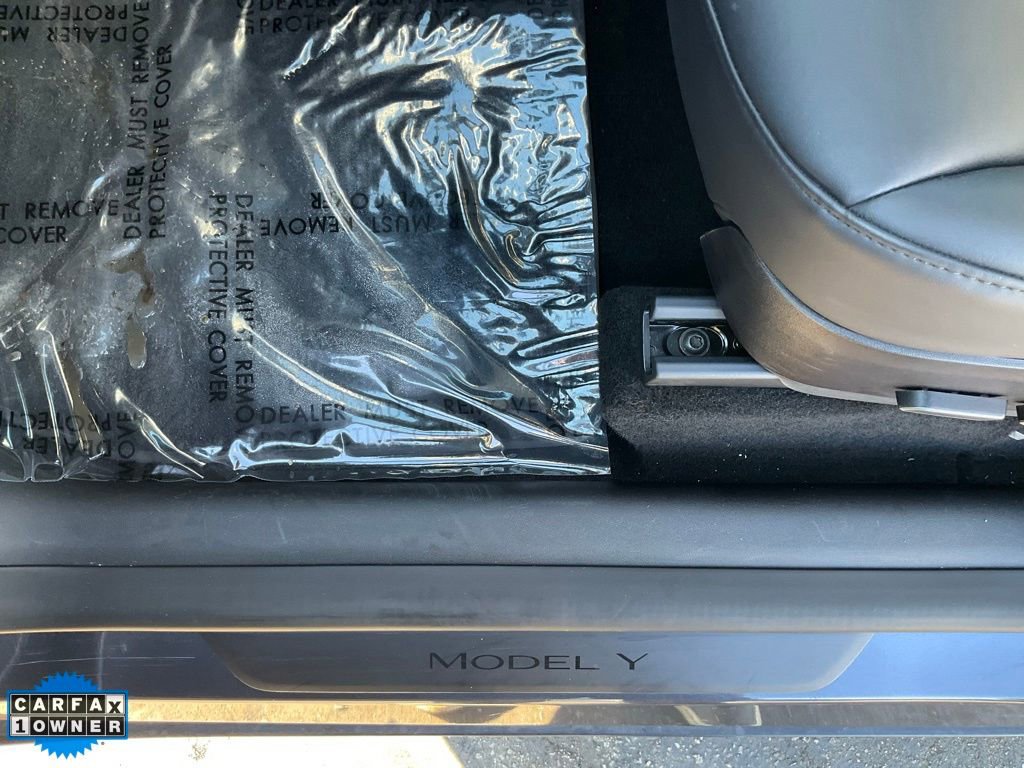 Used 2023 Tesla Model Y Long Range image 16