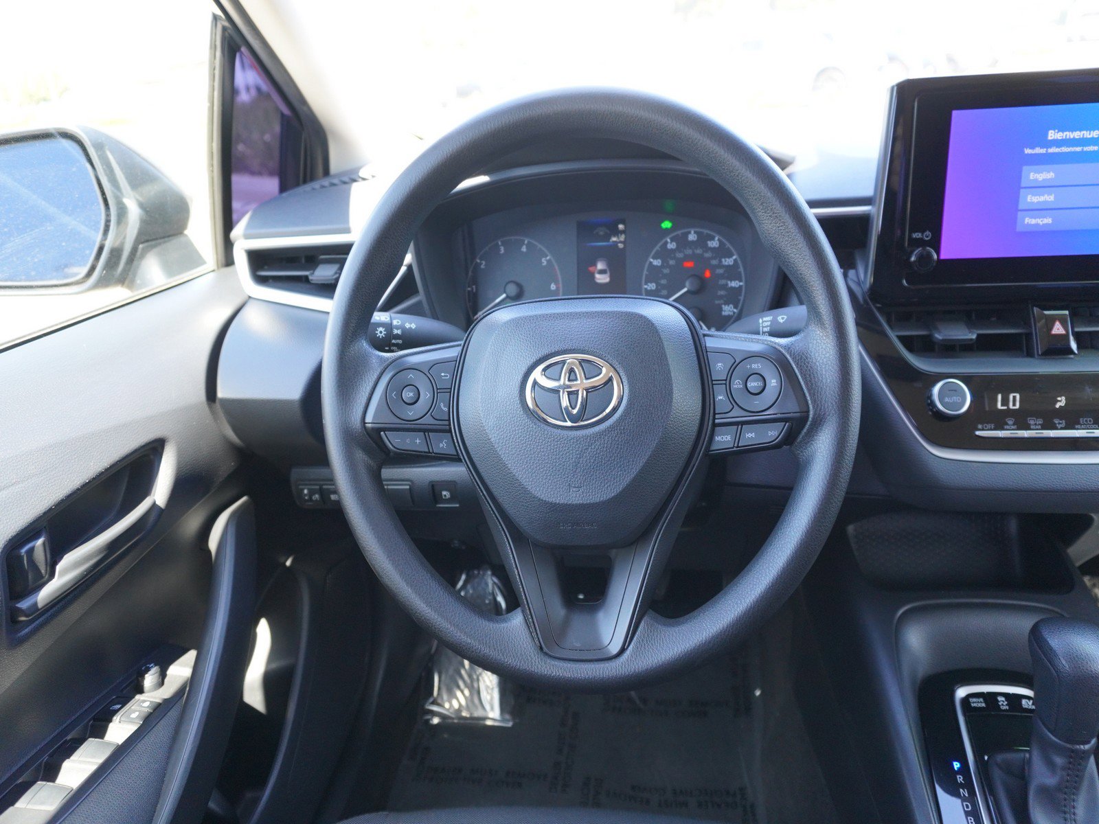 Used 2024 Toyota Corolla LE w/ LE Convenience Package FWD image 13