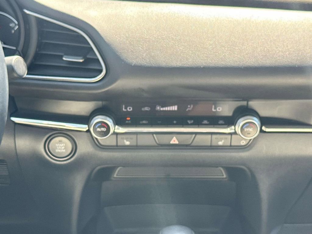 Certified 2025 MAZDA CX-30 AWD 2.5 S w/ Premium Package image 18