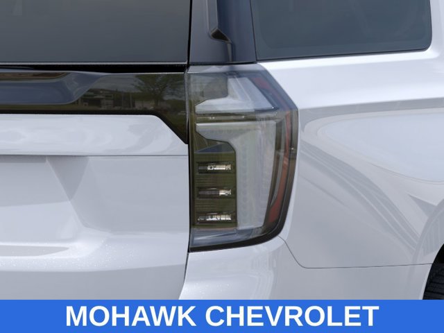 New 2027 Chevrolet Suburban High Country AWD/4WD image 11