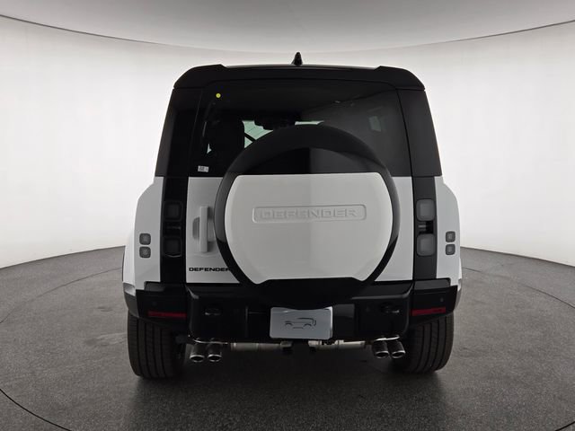 New 2026 Land Rover Defender 110 V8 image 7