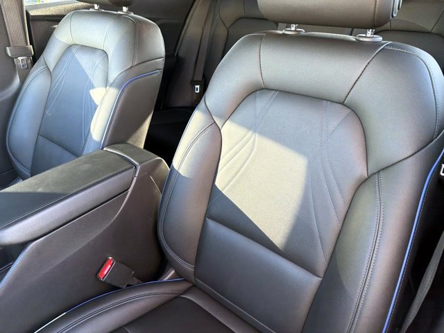 Used 2025 Buick Envista Sport Touring FWD image 16
