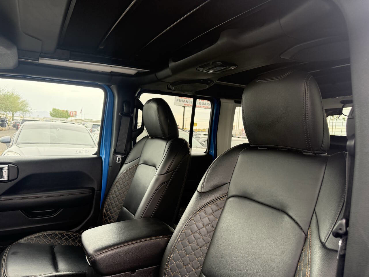 Used 2022 Jeep Wrangler Unlimited Sahara image 26