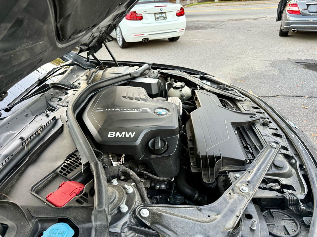 Used 2016 BMW 428i xDrive Convertible AWD/4WD image 30