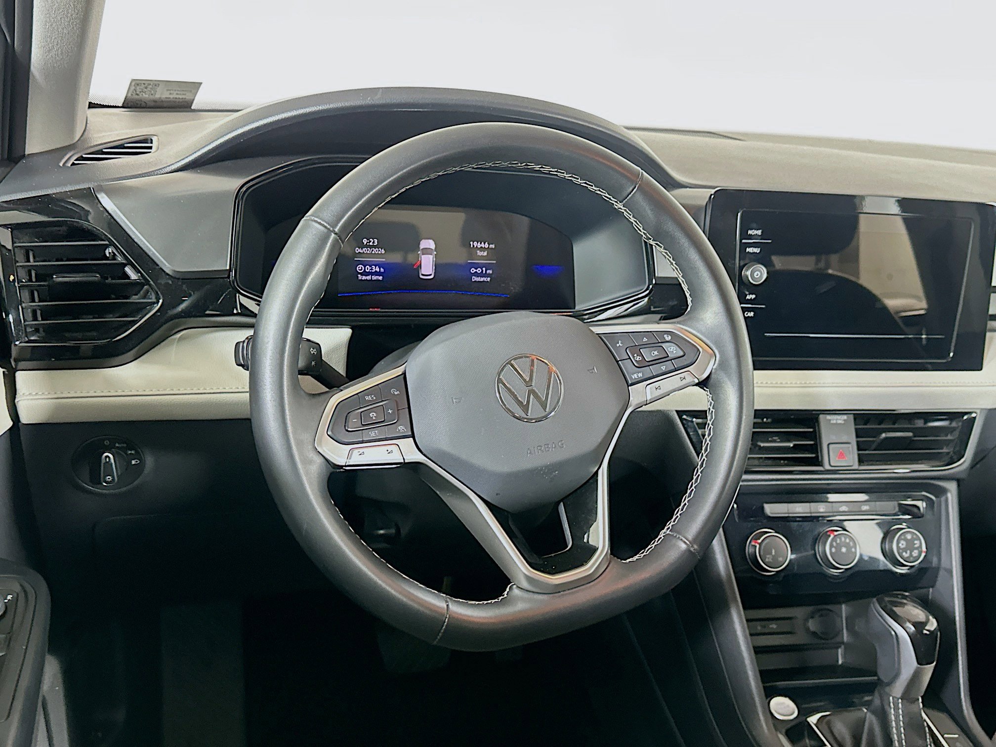 Used 2025 Volkswagen Taos S FWD image 18