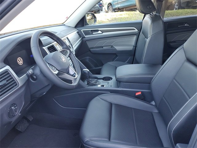 Certified 2023 Volkswagen Atlas SE image 20