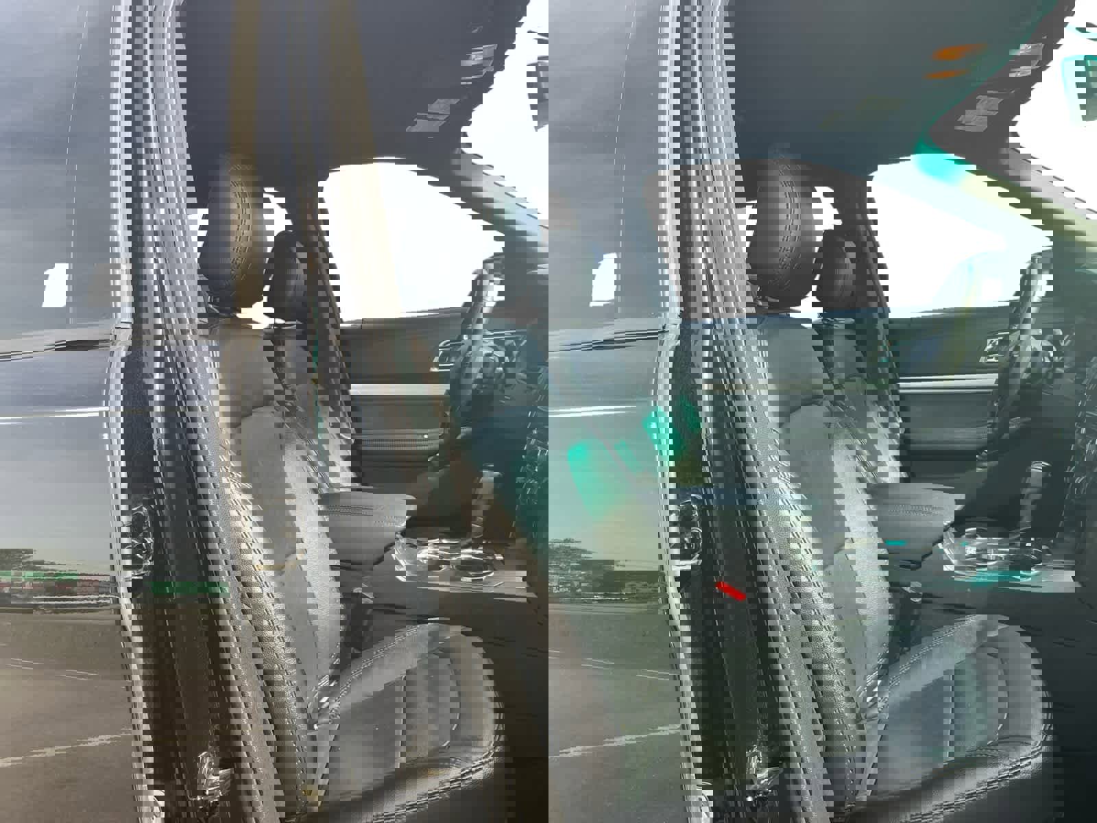 Used 2016 Ford Explorer XLT w/ Equipment Group 202A image 14