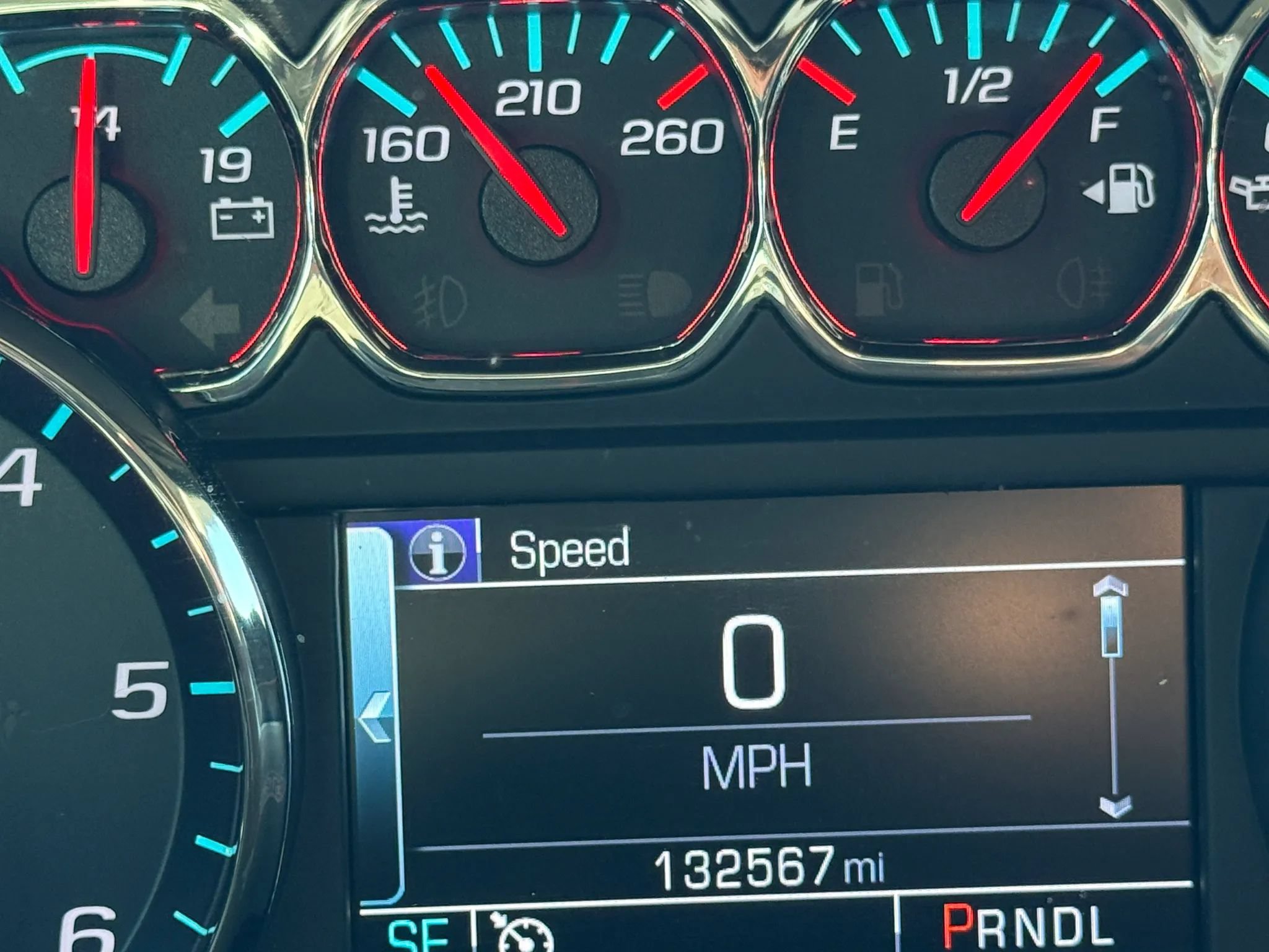 Used 2018 GMC Yukon SLE w/ SLE Value Package RWD image 22