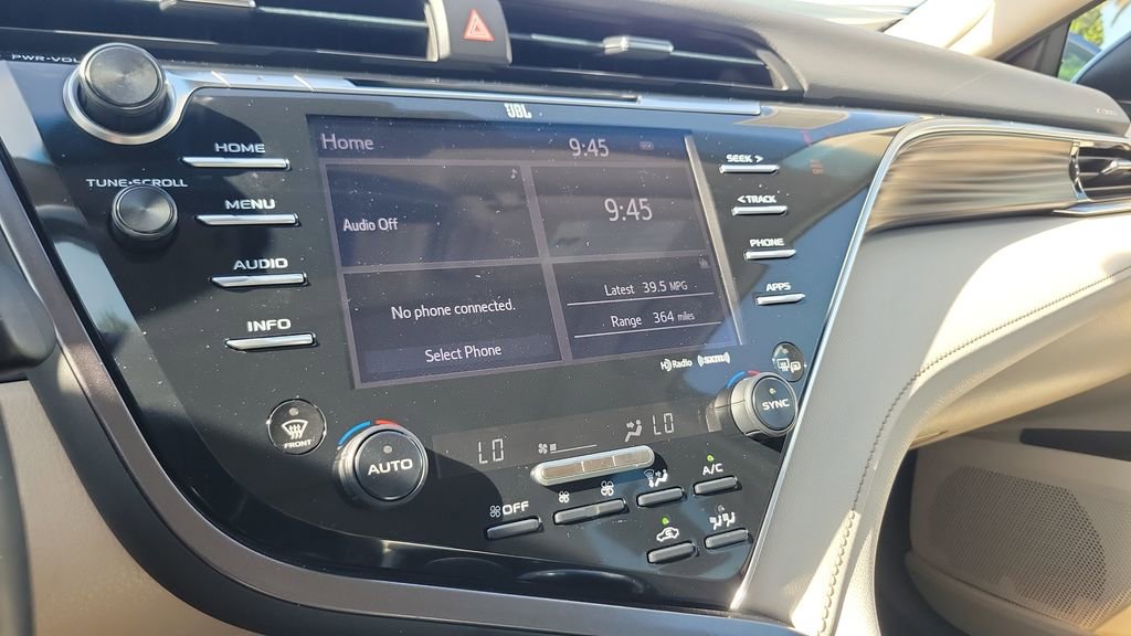 Used 2018 Toyota Camry XLE w/ Audio Package FWD image 20