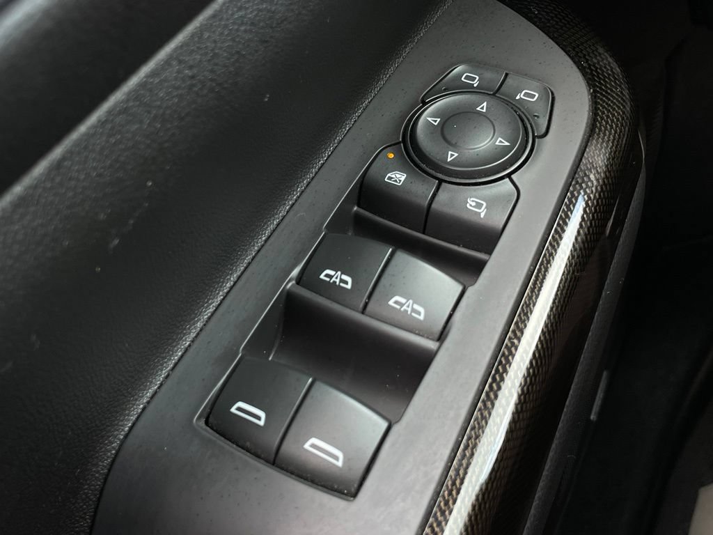 Used 2022 GMC Acadia AT4 w/ Technology Package AWD/4WD image 12