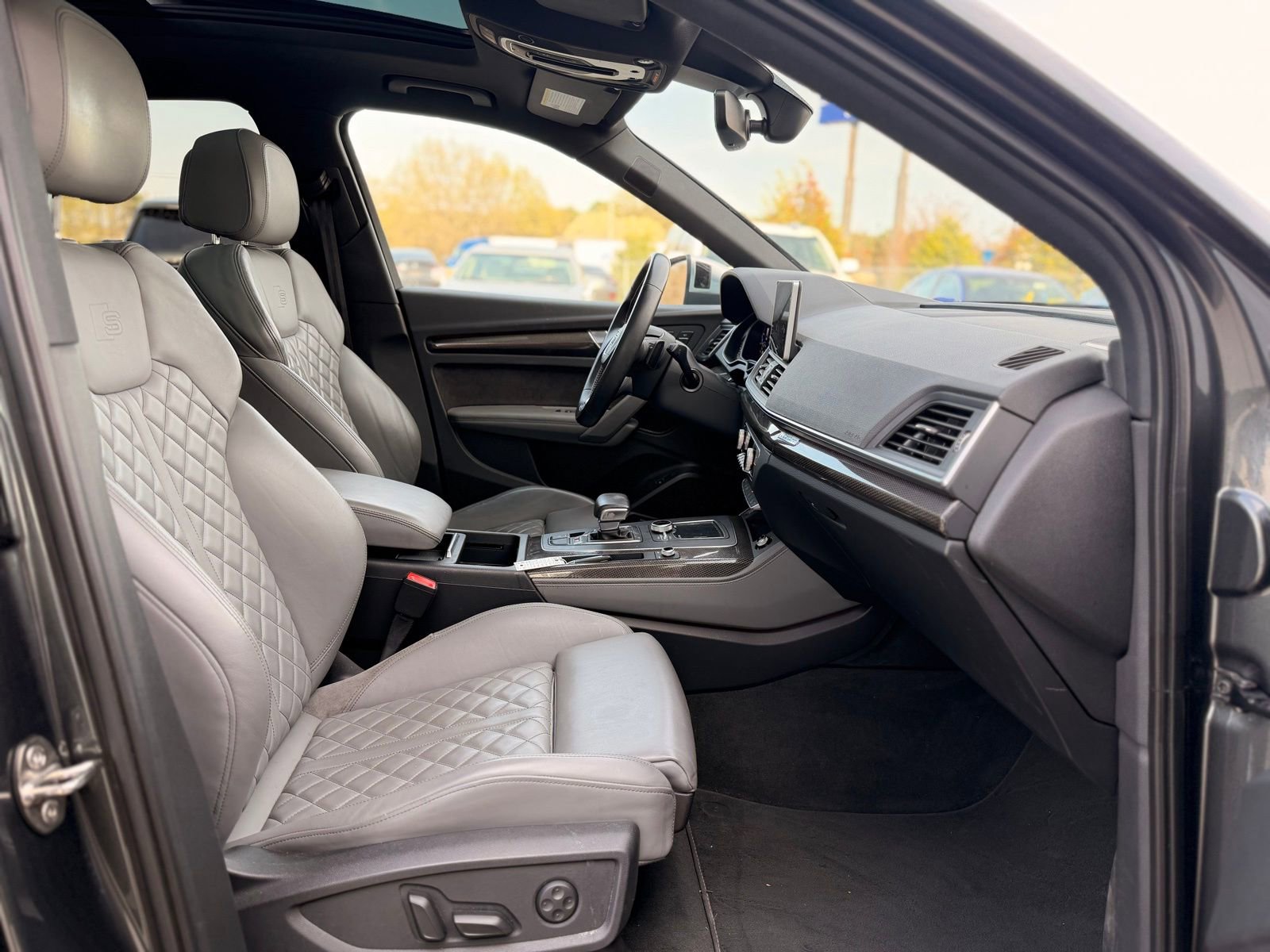 Used 2018 Audi SQ5 Prestige image 26