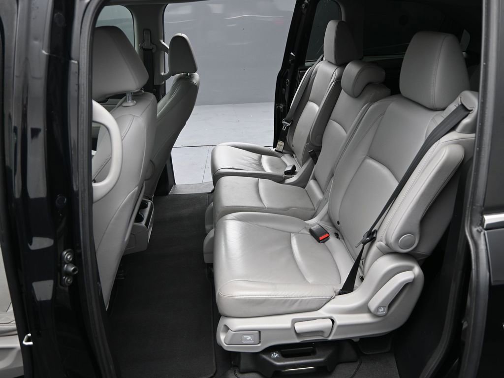 Used 2020 Honda Odyssey EX-L image 12