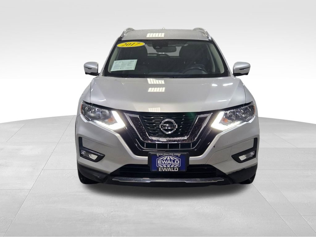 Used 2017 Nissan Rogue SL image 18