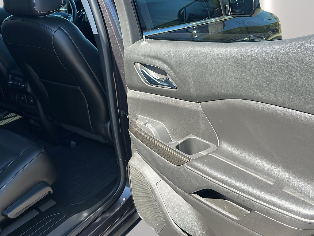 Used 2018 GMC Acadia SLT FWD image 19