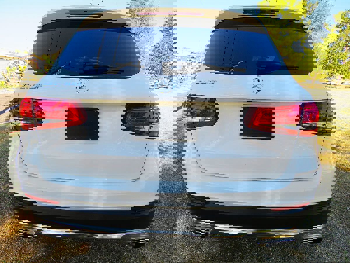 Used 2017 Mercedes-Benz GLC 300 image 6