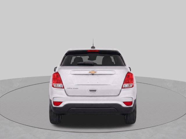 Used 2021 Chevrolet Trax LS w/ Tint and Cruise Package AWD/4WD image 9