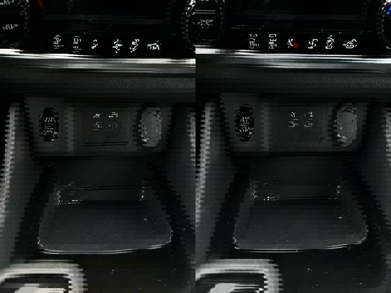 Used 2025 Nissan Rogue SV image 24