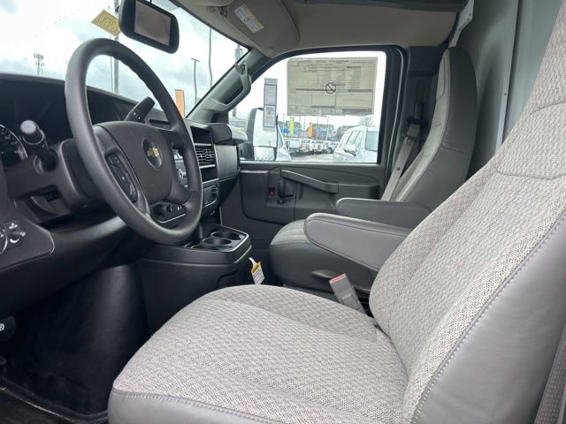 New 2026 Chevrolet Express 4500 w/ Power Convenience Package RWD image 15