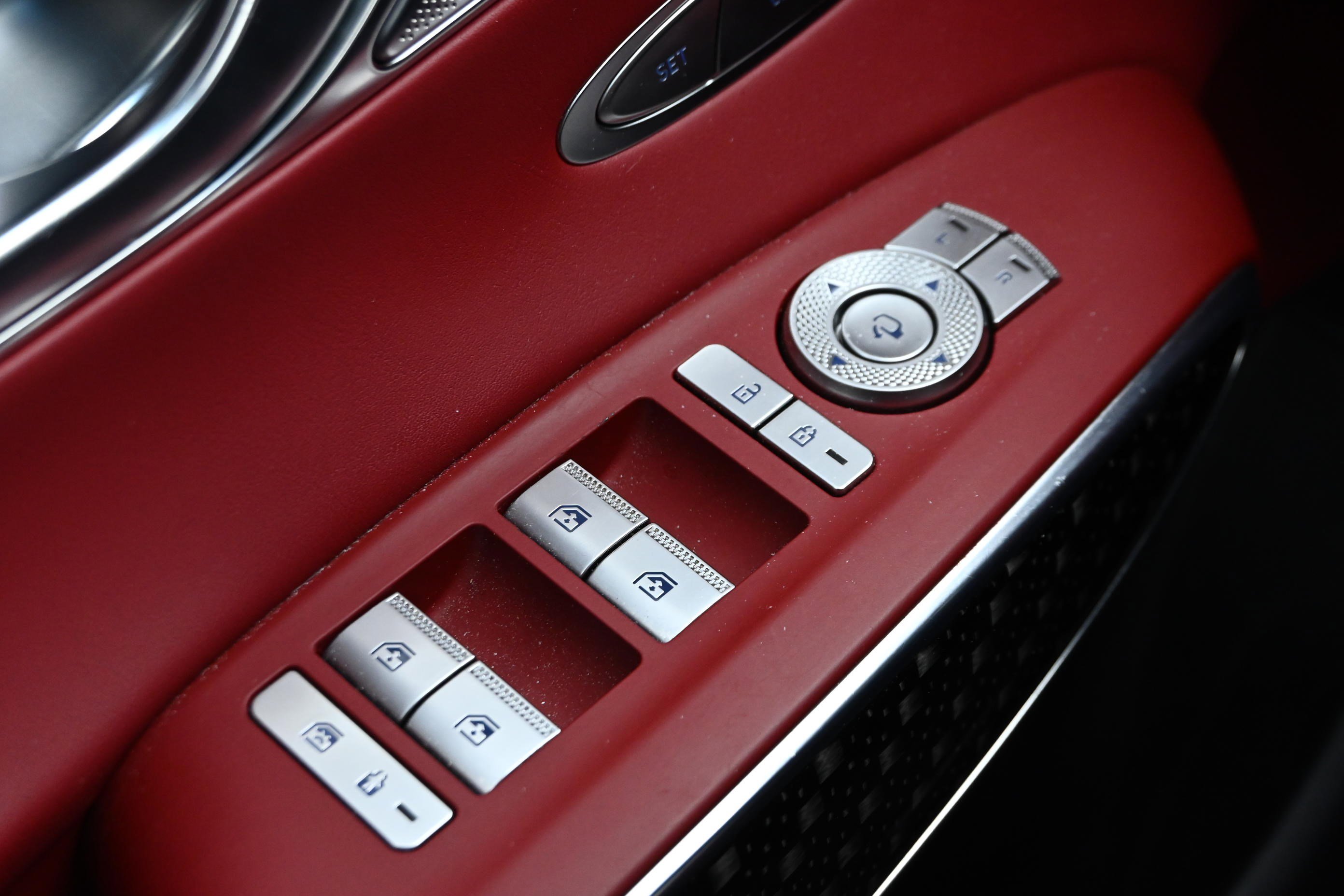 Used 2024 Genesis GV70 3.5T Sport w/ Sport Prestige Package image 28