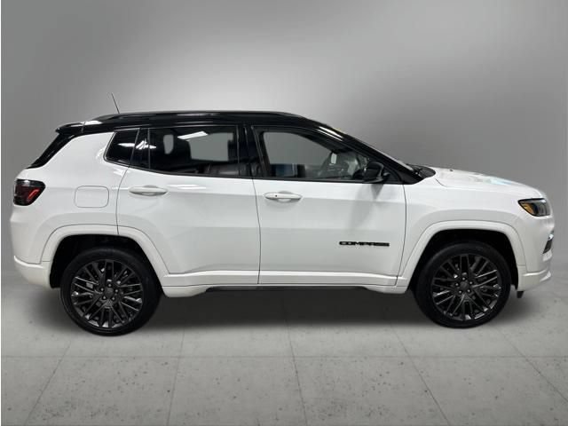 Used 2023 Jeep Compass High Altitude AWD/4WD image 6