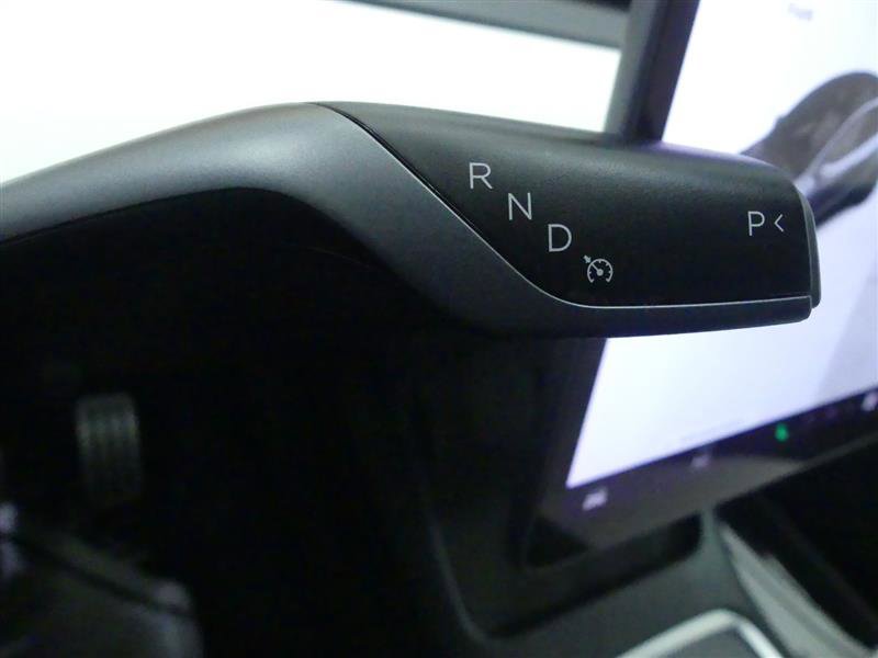 Used 2021 Tesla Model Y Performance image 17