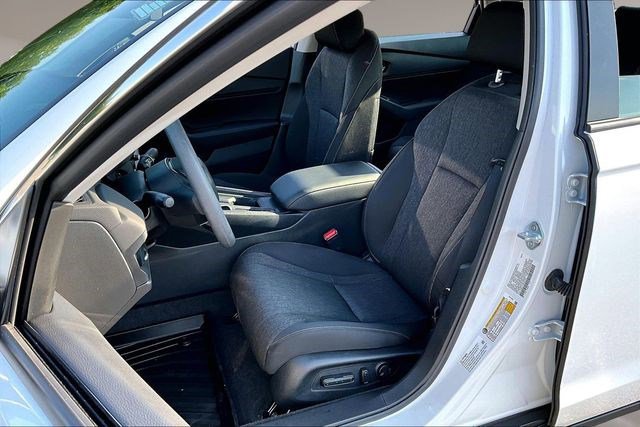 Certified 2023 Honda Accord EX image 19