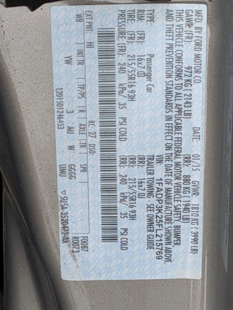 Used 2015 Ford Focus SE image 29