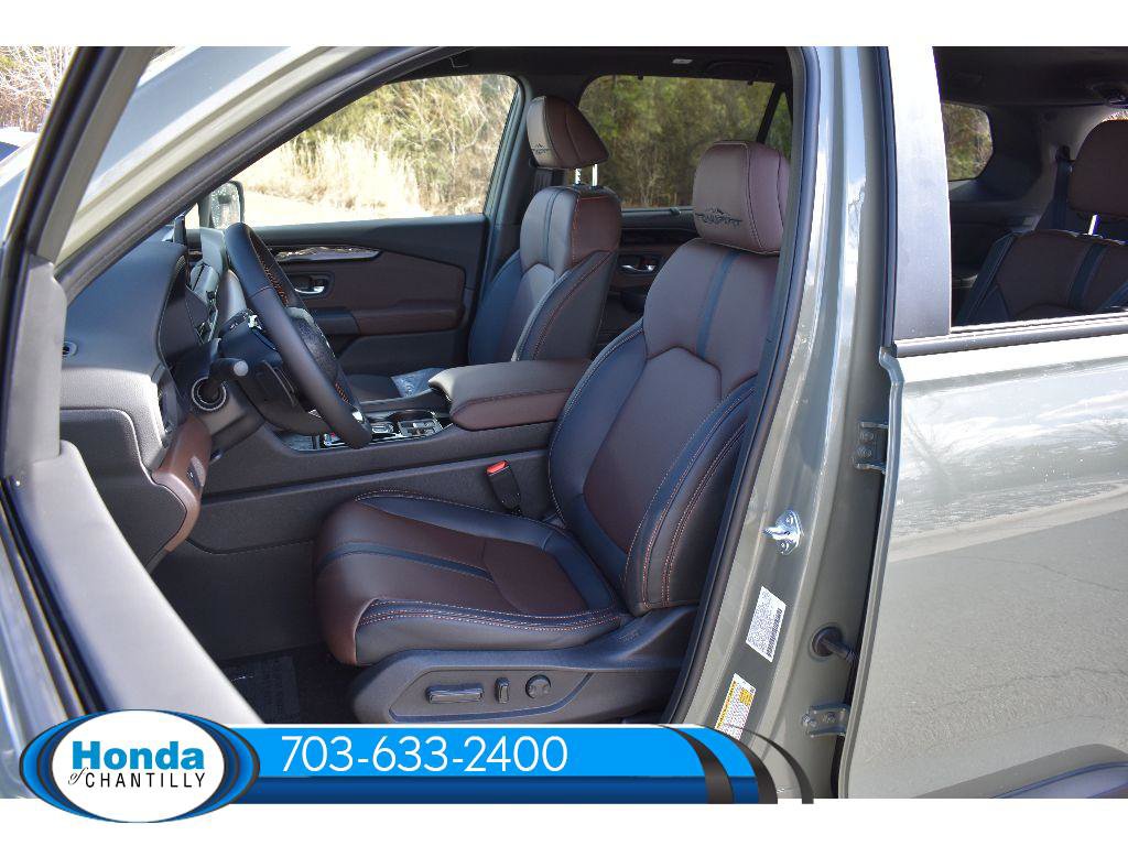 New 2026 Honda Pilot TrailSport image 28