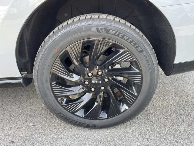 New 2025 Lincoln Navigator Reserve w/ Jet Appearance Package image 11
