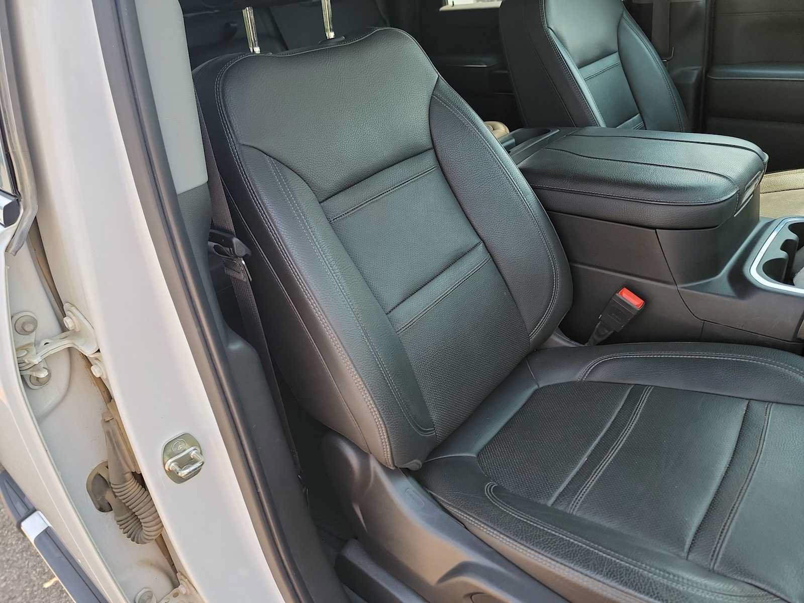 Used 2023 GMC Sierra 2500 Denali AWD/4WD image 23
