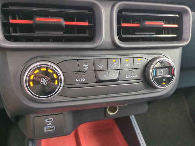 Used 2022 Ford Maverick XLT FWD image 25