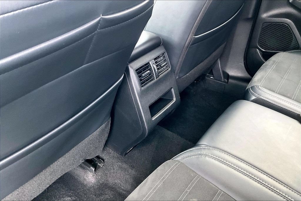 Used 2024 Mitsubishi Outlander SE AWD/4WD image 10